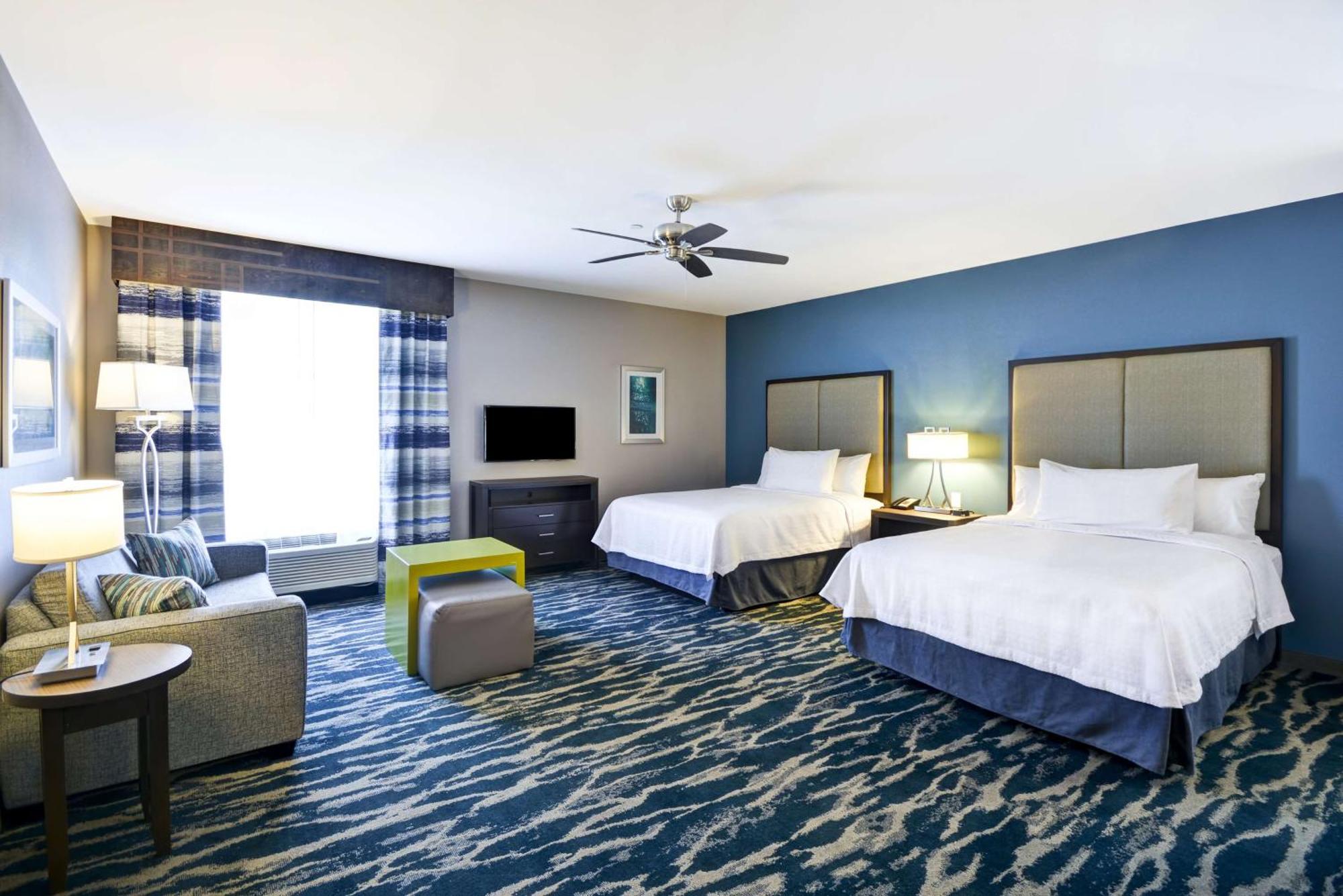 โฮมวูด สวีท บาย ฮิลตัน คอนโร Hotel ภายนอก รูปภาพ
